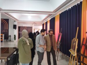 گالری نقاشی انفرادی علیرضا گودرزی در پاساژ قائم تجریش